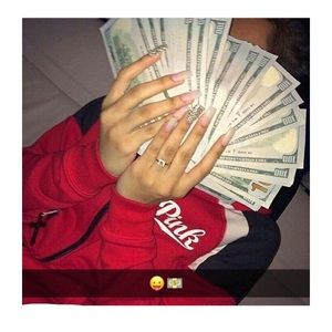 Meet your Posher, Alexa